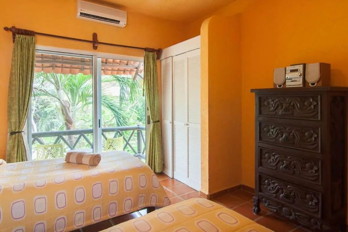 Charming Authentic Mexico-Walk To Beach & 5Th Ave! Playa del Carmen Tatil Evi