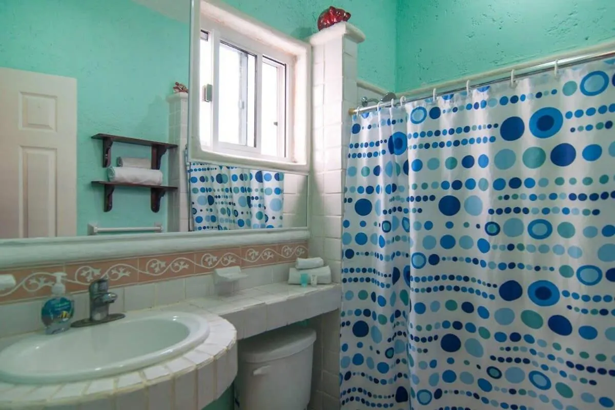 Tatil Evi Charming Authentic Mexico-Walk To Beach & 5Th Ave! Playa del Carmen